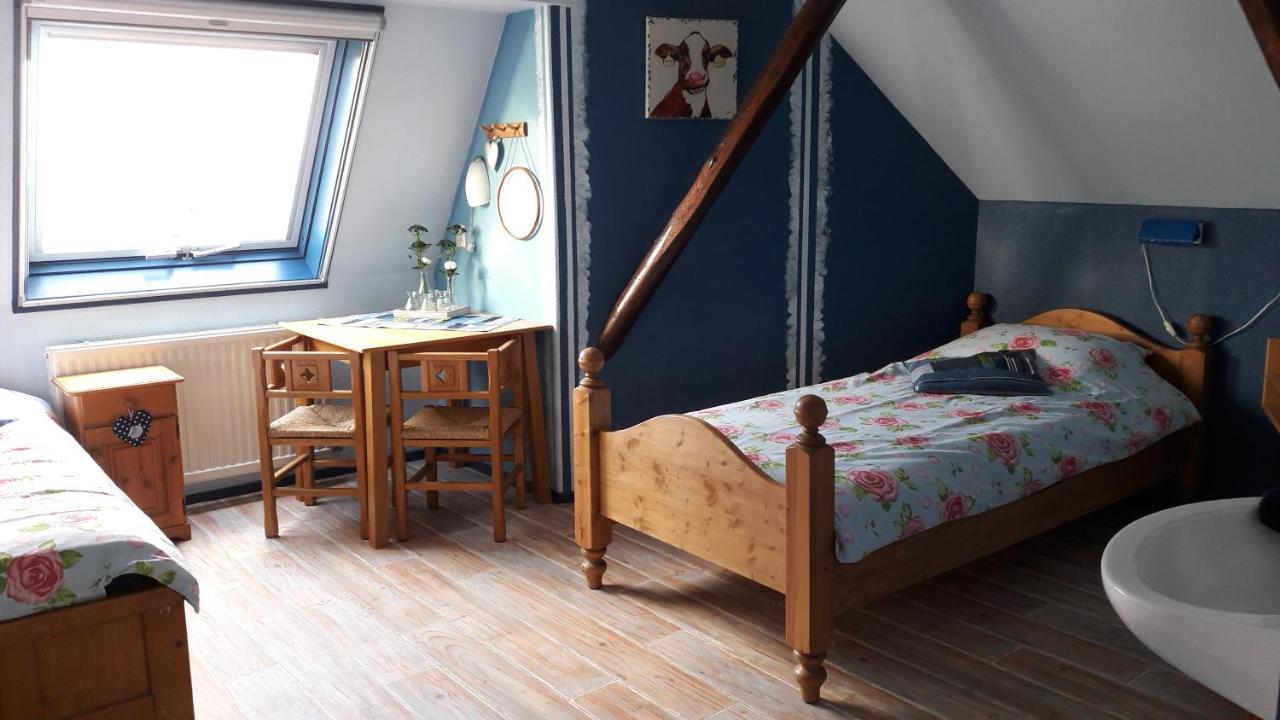 Een-West Bed & Breakfast “ Gastvrij Onthaal “ מראה חיצוני תמונה